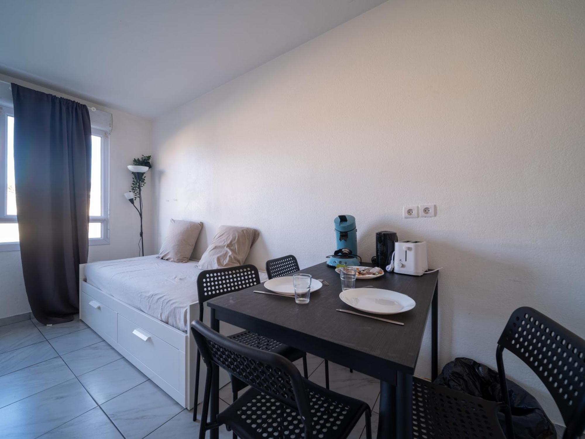 Appartement Tout Equipe A 6 Minutes De La Gare St Charles Marselha Exterior foto
